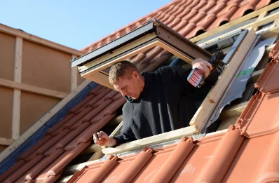 Pose de fenêtres de toit Velux à Torchefelon